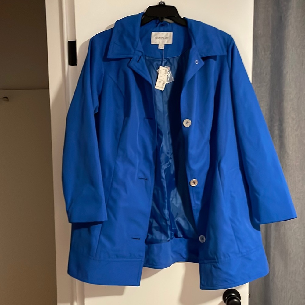 Avenue Blue Jacket